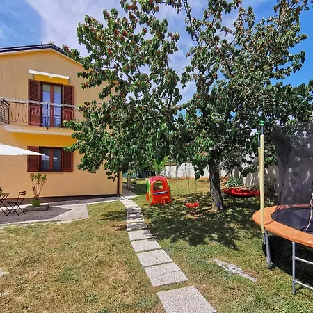 Artemis Apartment